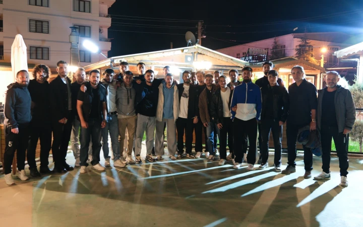 ÇİFTLİKKÖY BELEDİYESPOR MORAL YEMEĞİNDE BULUŞTU