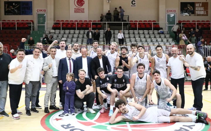 POTADA ÇİFTLİKKÖY'DEN AKHİSAR ZAFERİ 68-63