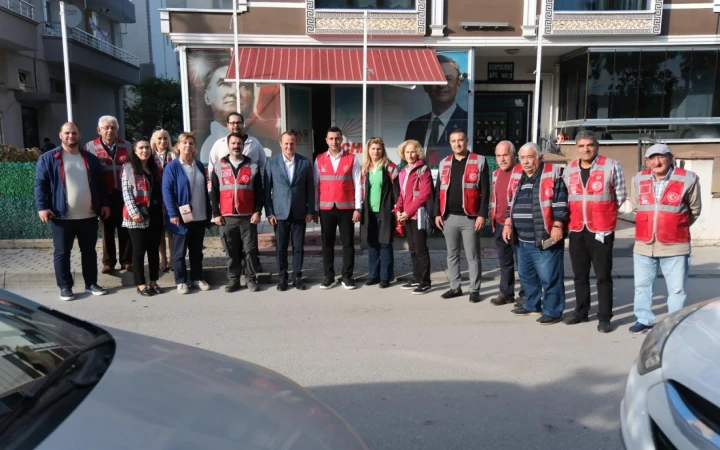 BAŞKAN YELE, SAHİL MAHALLESİ’NDE VATANDAŞLARLA BULUŞTU